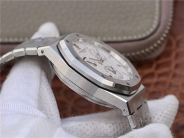 Audemars Piguet Royal Oak 41mm 26120 White Dial Bracelet Watch00816