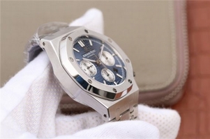 Audemars Piguet Royal Oak Chronograph Blue/White Dial Bracelet Watch01281