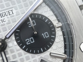 Audemars Piguet Royal Oak Chronograph White/Black Dial Bracelet Watch00982