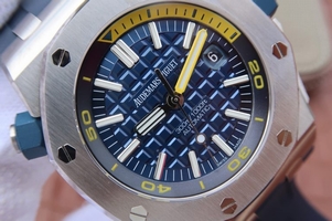 Audemars Piguet Royal Oak Offshore Diver 2017 Blue 15710 Rubber Strap Watch01101