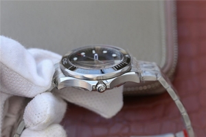 Best Omega Seamaster 300M Chronometer 007 Limited Edition Bracelet Watch00654