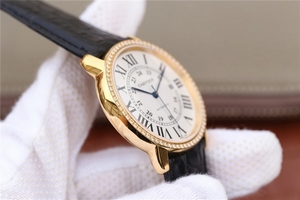 Cartier Ronde De Cartier White Dial Diamonds Bezel Croco Strap Cartier Watch01282