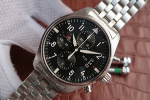 Copy IWC V6 Pilot Chrono IW377704 Black Dial Bracelet Watch00708