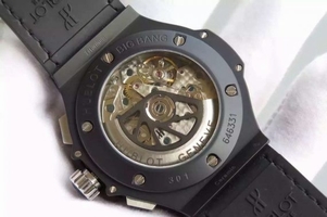 Fake AAAAA Hublot Big Bang 44mm Carbon Fiber Black Gummy Strap Watch00669