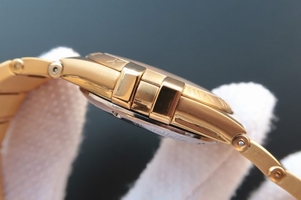 Fake Imitation Omega V6 Constellation White Dial Diamonds Markers Bracelet Watch00946