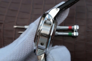 Fake Panerai PAM531 Leather Strap Watch00601