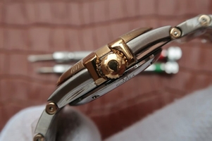 High Quality Replica Omega V6 Constellation 35mm White MOP Dial Bezel Diamonds Markers Bracelet Watch00163