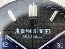 Hot Fake Audemars Piguet Royal Oak Chronograph Gray/Blue Dial Bracelet Watch00033
