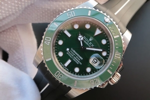 Knockoff Rolex Submariner 116610 LV Green Ceramic V7 Black Rubber Strap Rolex Watch01091