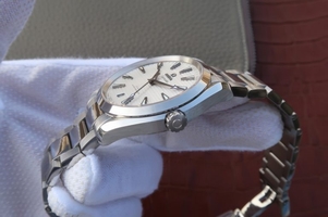 Omega Seamaster CO-AXIAL Master Chronometer White Textured Dial Bracelet Omega Watch00295