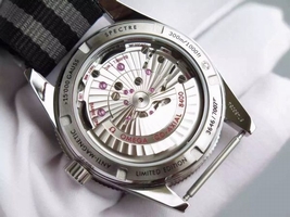 Omega Seamster 300 Spectre Limited Edition Big Octopus Nylon Strap Watch01224