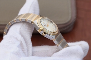 Omega V6 Constellation 27mm Silver Dial Diamonds Bezel Bracelet Ronda Quartz Omega Watch01140