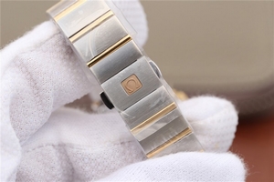 Omega V6 Constellation 27mm Silver Dial Diamonds Bezel Bracelet Ronda Quartz Omega Watch01140