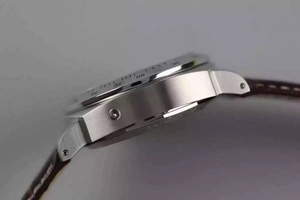 Panerai Luminor Daylight PAM188 Ultimate White Dial Watch00014