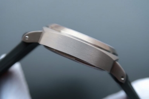 Panerai PAM562 Titanium Rubber Strap Watch01007