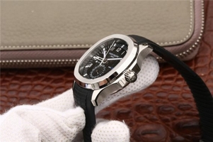 Patek-Philippe Aquanaut Black Textured Dial Black Rubber Strap Watch00440