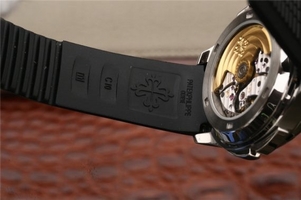 Patek-Philippe Aquanaut Black Textured Dial Black Rubber Strap Watch00440