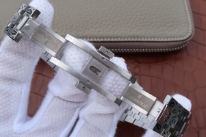 Replica Hot Audemars Piguet Royal Oak 41mm Engraved Case White Textured Dial Bracelet Watch01249