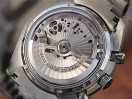 Replica Omega Speedmaster Moonwatch White Dial Black Hand Bracelet Watch00193