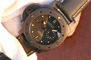 Replica Panerai PAM607 Left Handed Real Ceramic Black Leather Strap Watch00856
