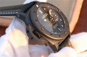 Replica Panerai PAM607 Left Handed Real Ceramic Black Leather Strap Watch00856