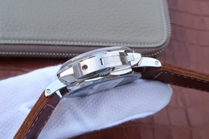 Replica Panerai PAM663 Brown Leather Strap Panerai Watch00081
