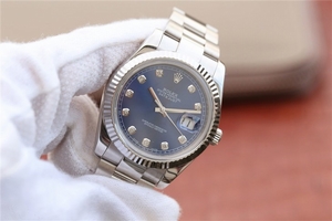 Replica Rolex DateJust 41mm 126334 Fluted Bezel Blue Dial Diamonds Markers Bracelet Watch00521