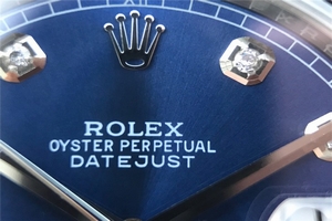 Replica Rolex DateJust 41mm 126334 Fluted Bezel Blue Dial Diamonds Markers Bracelet Watch00521