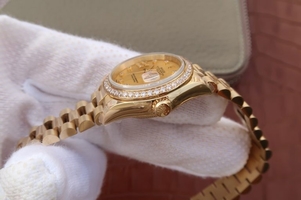 Rolex DateJust 31mm Diamonds Bezel/Markers Gold Dial Bracelet Watch01261