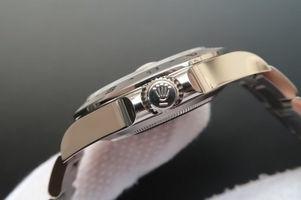 Rolex Explorer II 42mm 216570 White Dial Watch00711