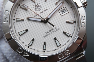 Tag-Heuer Aquaracer Calibre 5 300M White Dial Bracelet Watch00664