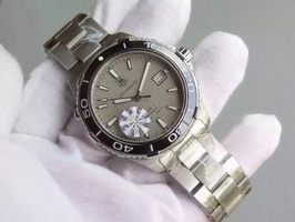 Tag-Heuer Aquaracer Calibre 5 Gray Dial Bracelet Watch00663