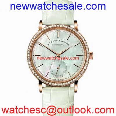 A. Lange & Sohne 840.032 Automatic