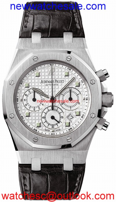 Audemars Piguet Royal Oak 26022BC.OO.D002CR.01 18 kt White Gold