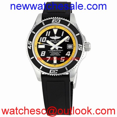 Breitling Superocean A1736402-BA32 - 136s Automatic