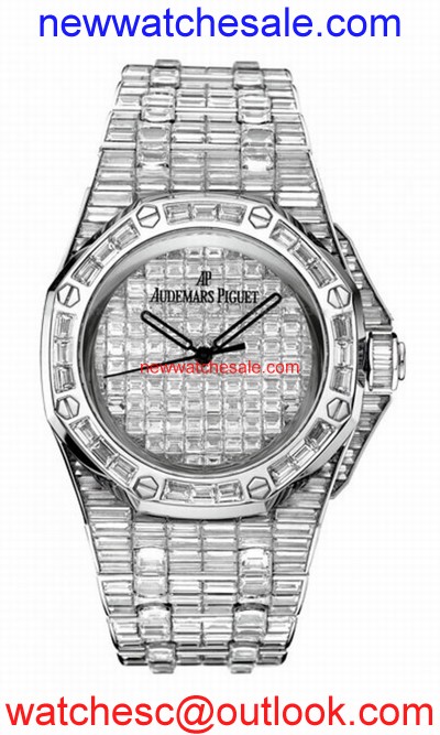 Audemars Piguet Royal Oak 15130BC.ZZ.8042BC.01 18 kt White Gold set with diamonds