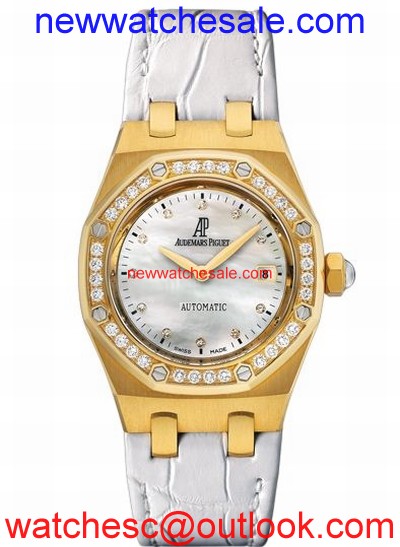 Audemars Piguet Royal Oak 77321BA.ZZ.D012CR.01 Mother of Pearl