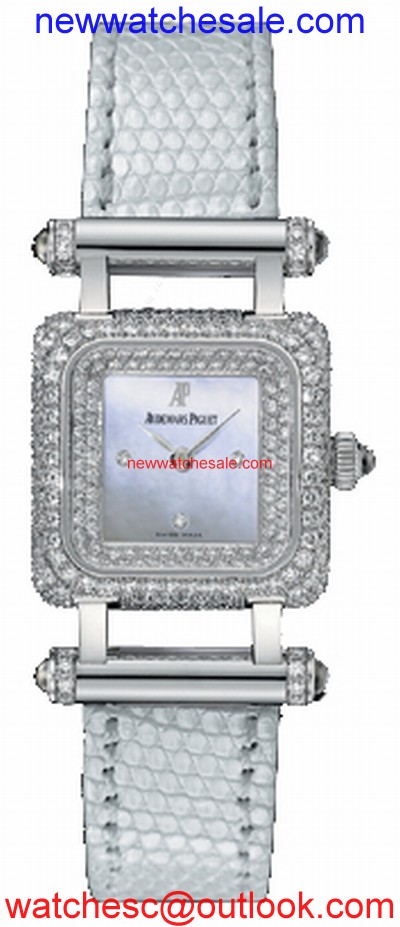 Audemars Piguet Deva 67421BC.ZZ.A011LZ.01 Mother of pearl