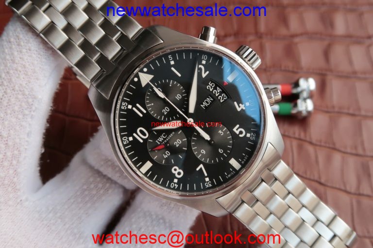 Copy IWC V6 Pilot Chrono IW377704 Black Dial Bracelet Watch00708