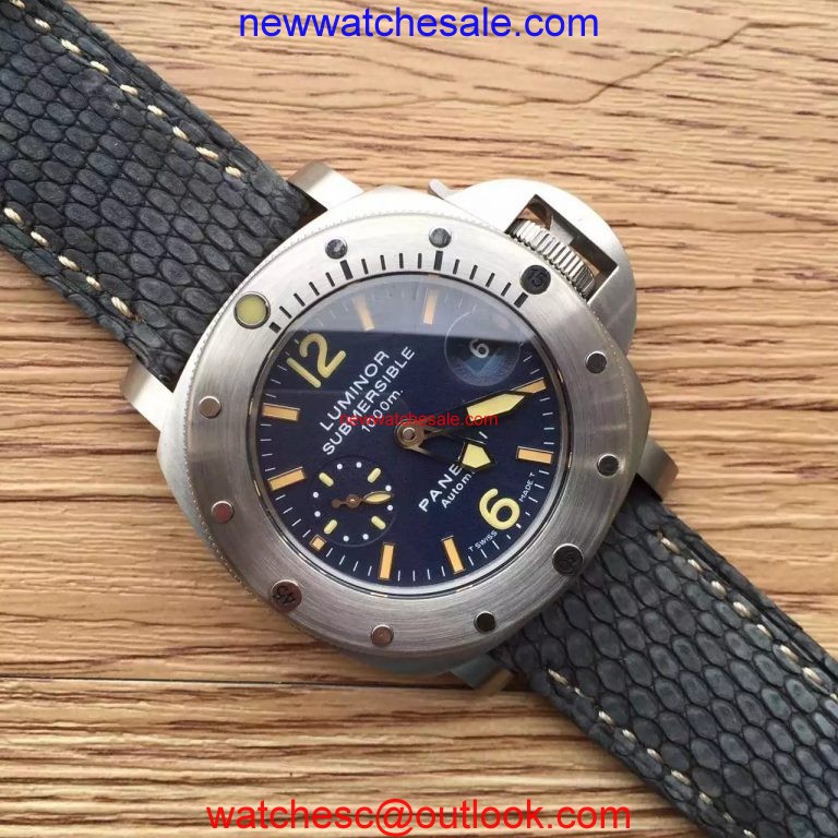 Panerai Luminor Submersible PAM087 Blue Dial Leather Strap Watch00487