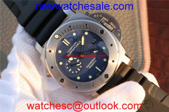 Panerai PAM371 Titanium Blue Dial Black Rubber Strap Watch00366