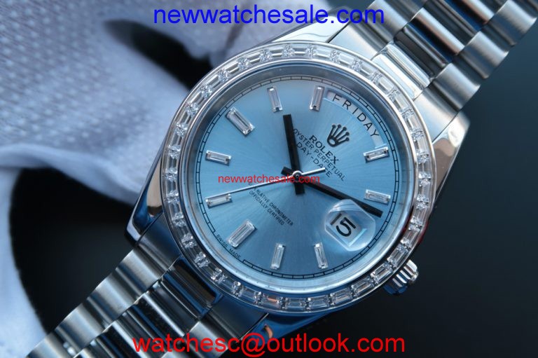 Rolex Day Date Diamonds Bezel Ice Blue Dial Crystal Markers Bracelet Watch00226