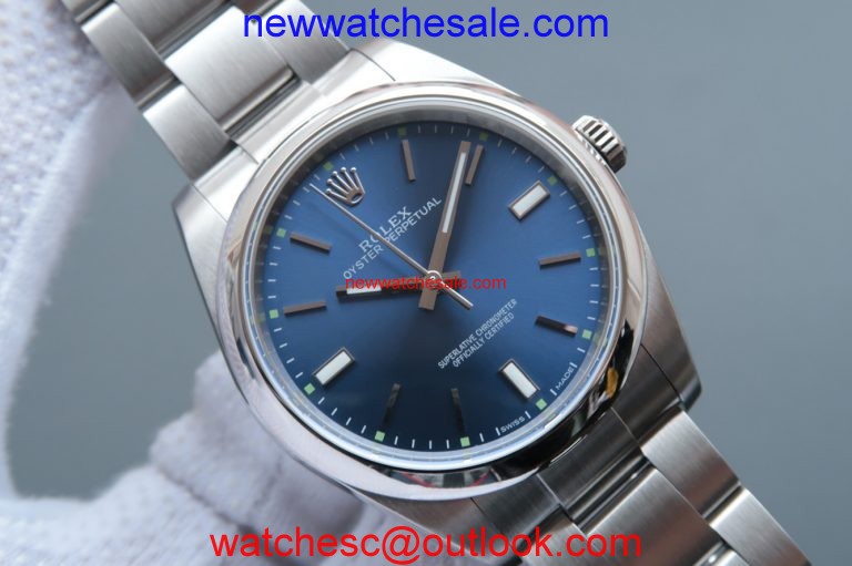 Rolex Oyster Perpetual 39mm 114300 Blue Dial on Bracelet Watch00116